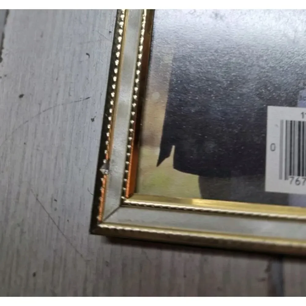 Vtg Intercraft 5x7 Mother Of Pearl Inlay Picture Frame Gold Tone Ornate Easel